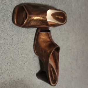 Liz Claiborne Pearse Mule peep toe shoes